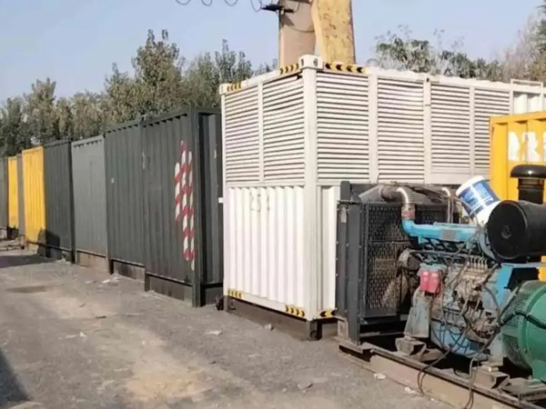 固始200KW柴油发电机机组每小时油耗是多少？
